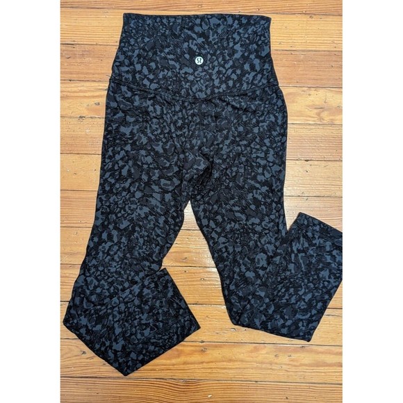 LULULEMON ALLIGN CROPPED LEGGINGS INCOGNITO MULTI GREY WOMEN'S SZ 2 W6AVIS - Picture 2 of 8